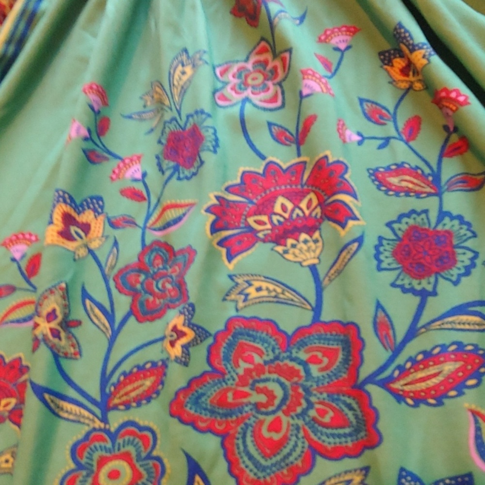 Green flying tomato dress - Picture 3 of 8